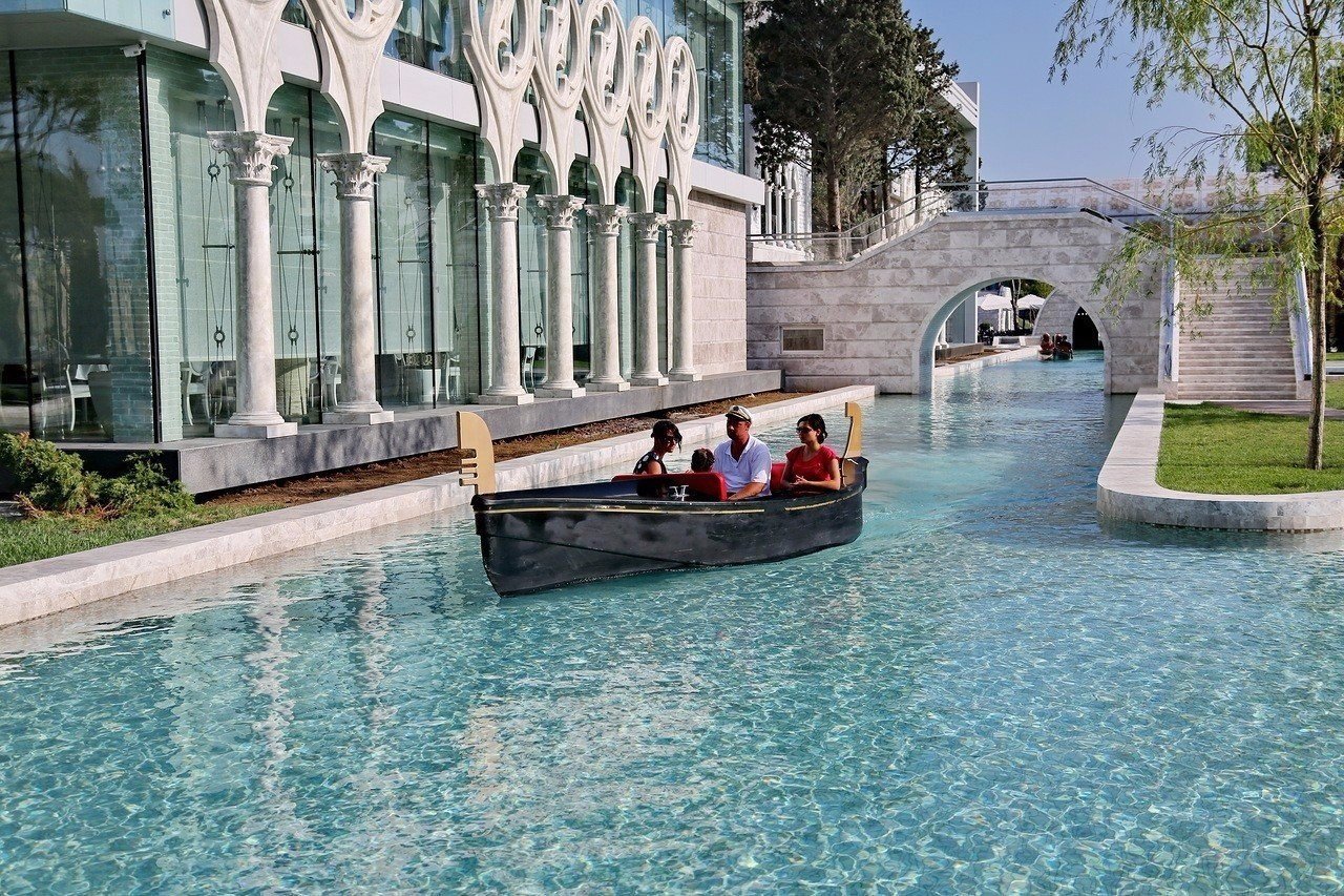 Экскурсии в Баку: Путешествие по Столице Азербайджана